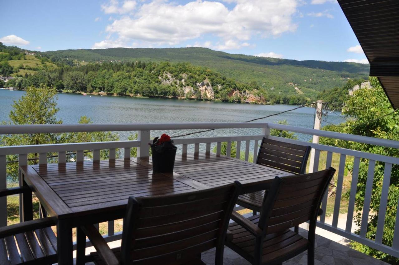 Villa Pliva Lake 3 Jajce Exteriör bild