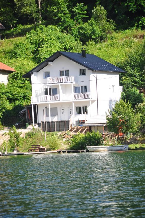 Villa Pliva Lake 3 Jajce Exteriör bild